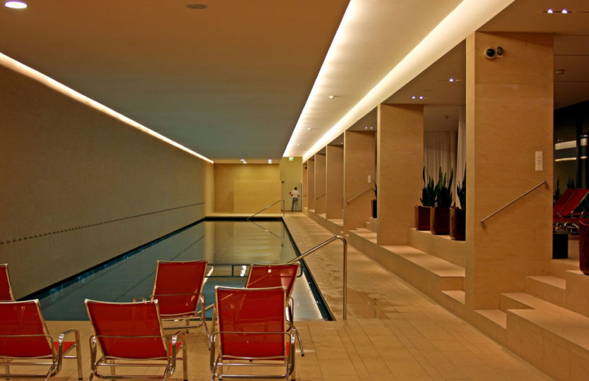 Ein leerer Pool